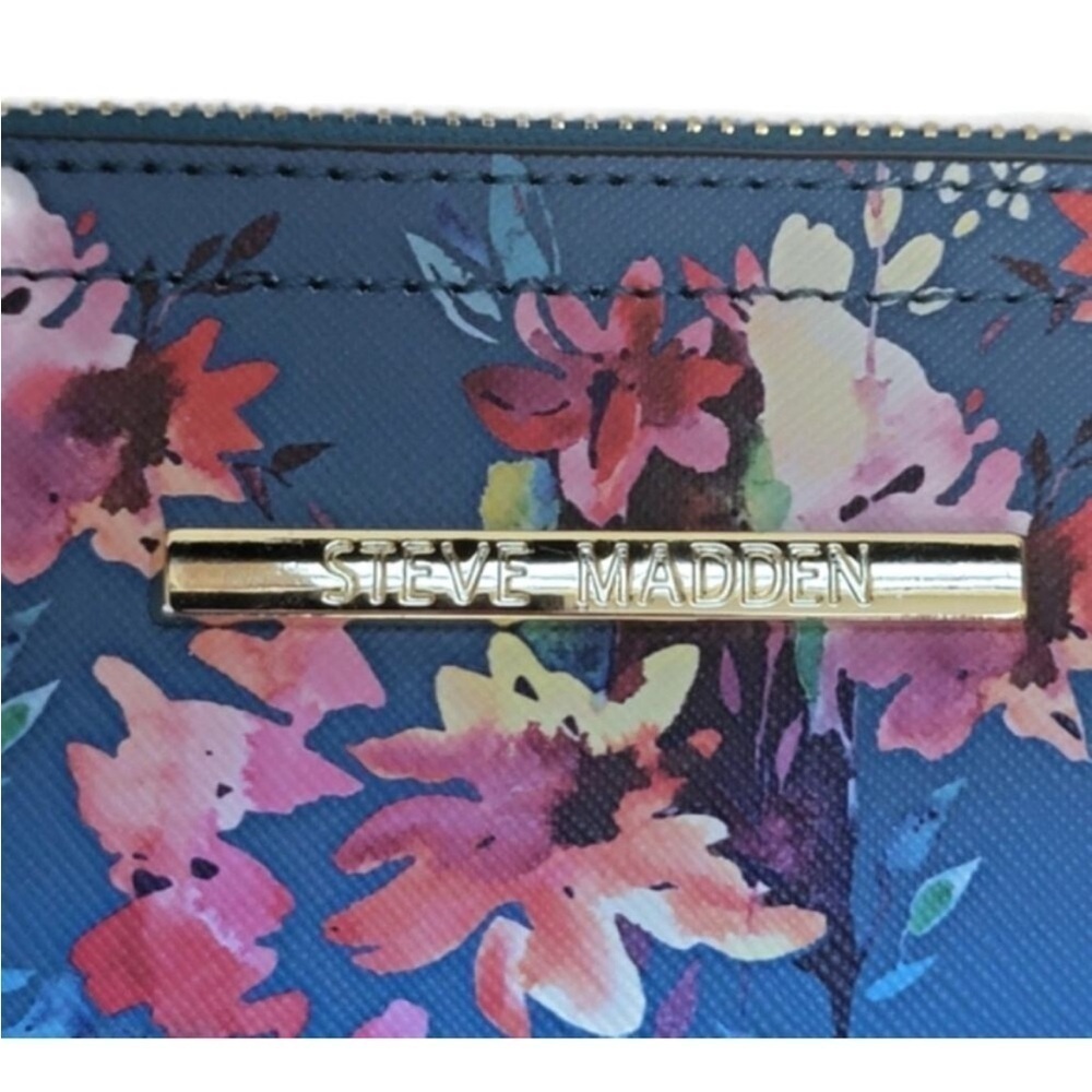 NWT Steve Madden BMaggie Floral Blue Gold Chain Crossbody Bag Purse - Picture 8 of 10